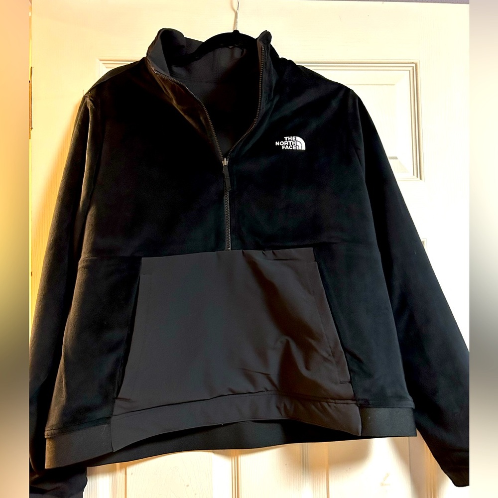 Northface Pullover - image 2